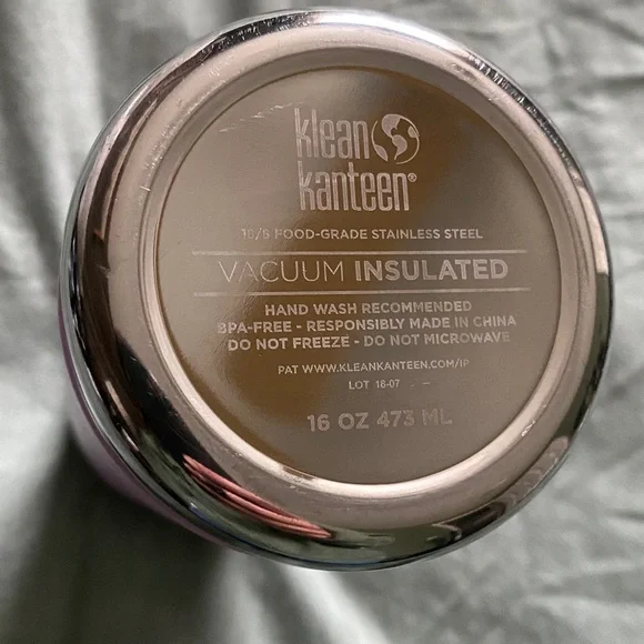 Klean Kanteen Insulated Pink and Purple Bottle - Picture 3 of 6